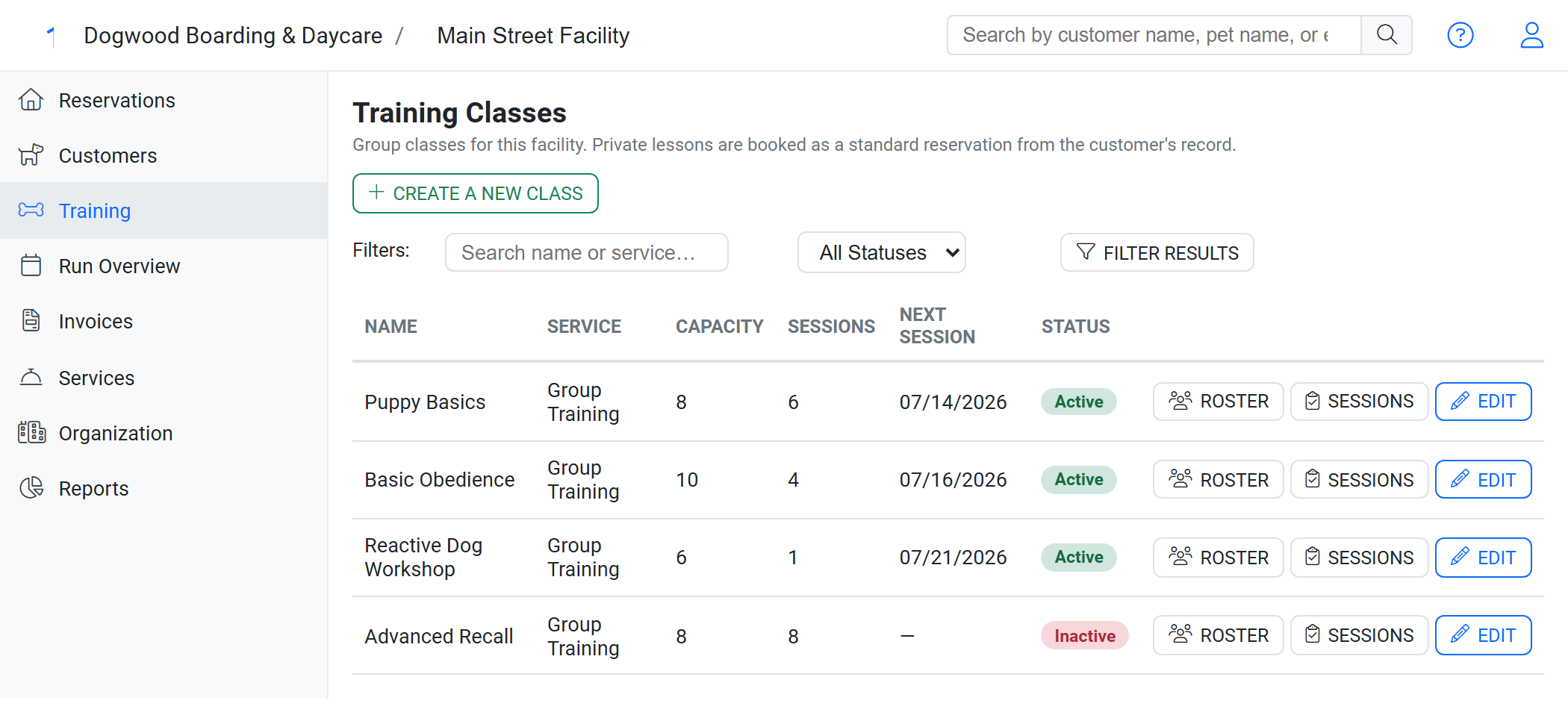Petsoft training class list with capacity, sessions, and roster